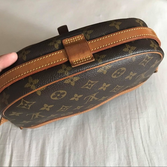 LV Vintage Jeune Fille Monogram crossbody - Picture 5 of 16